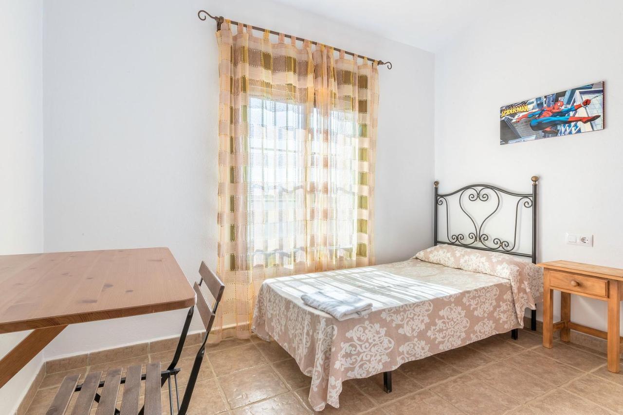 Вилла Casa Layda - Solo Familias Кониль-де-ла-Фронтера Экстерьер фото